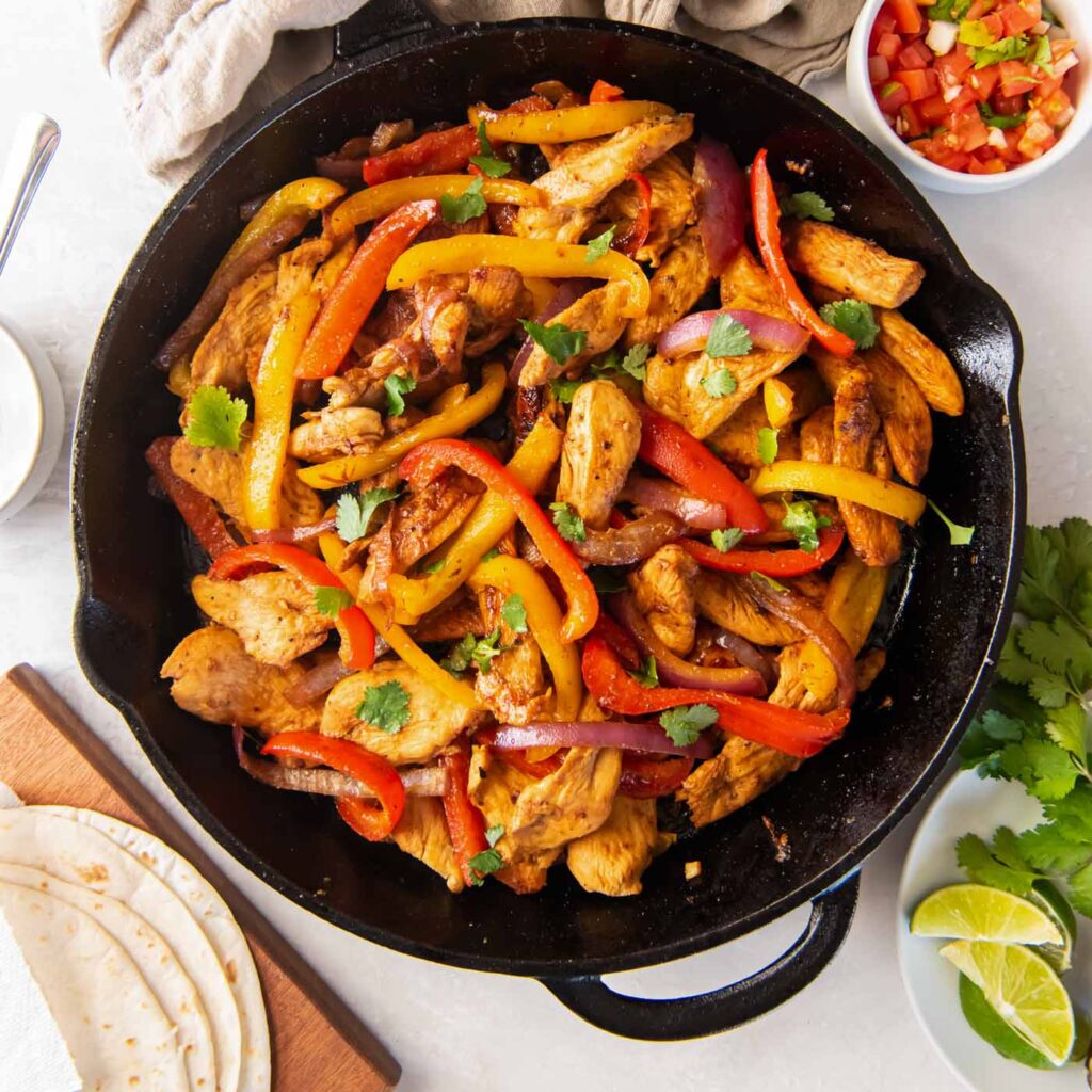 Chicken Fajitas, Chicken fajitas seasoning, Chicken fajitas marinade, Chicken fajitas wrap, Easy chicken fajitas recipe, Best chicken fajita recipe, Chicken fajitas tacos