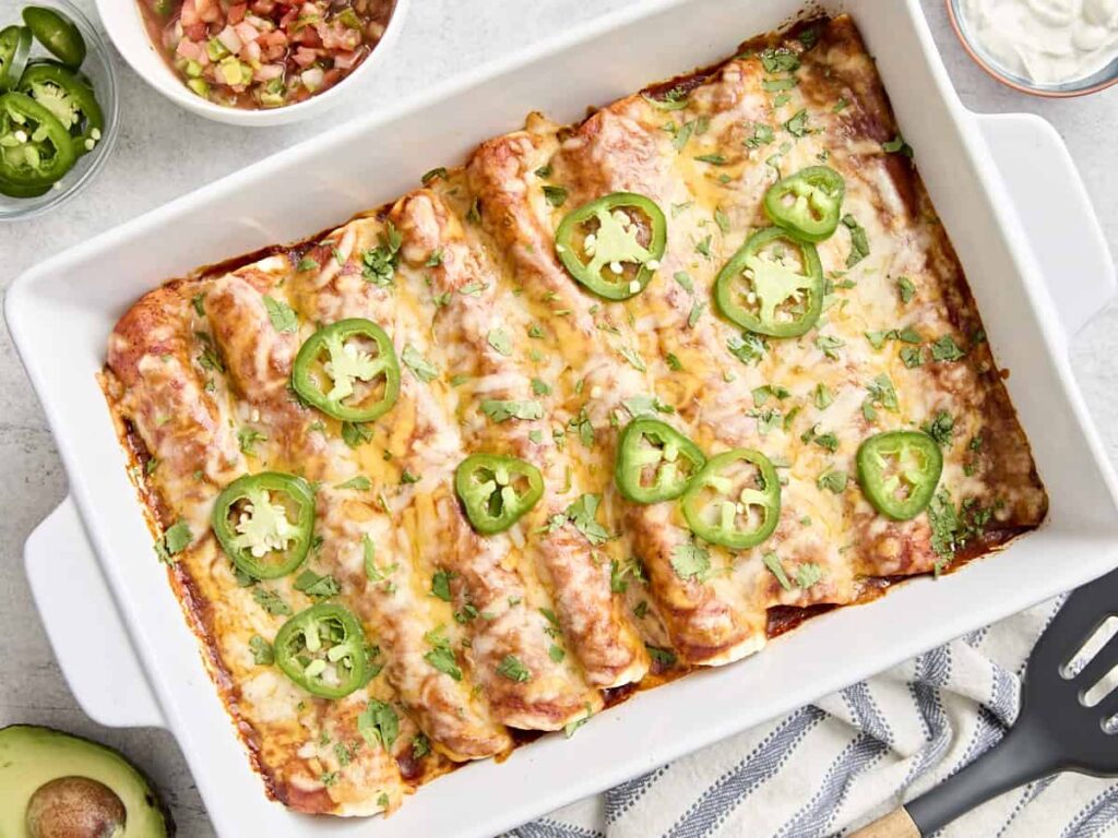 Chicken Enchiladas, Easy chicken enchiladas recipe, Easy chicken enchiladas Allrecipes, White chicken enchiladas, Green chicken enchiladas, Enchilada sauce, Chicken enchiladas chicken breast